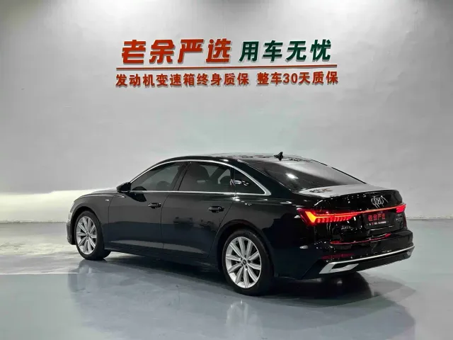 Audi A6L — Фото автомобиля 9
