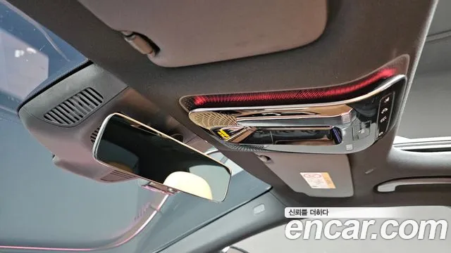 Mercedes-Benz E-Class — Фото автомобиля 26