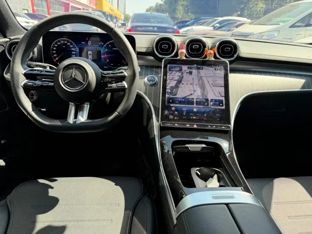 Mercedes-Benz C-Class — Фото автомобиля 4