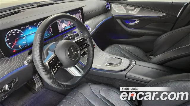 Mercedes-Benz CLS-Class — Фото автомобиля 14
