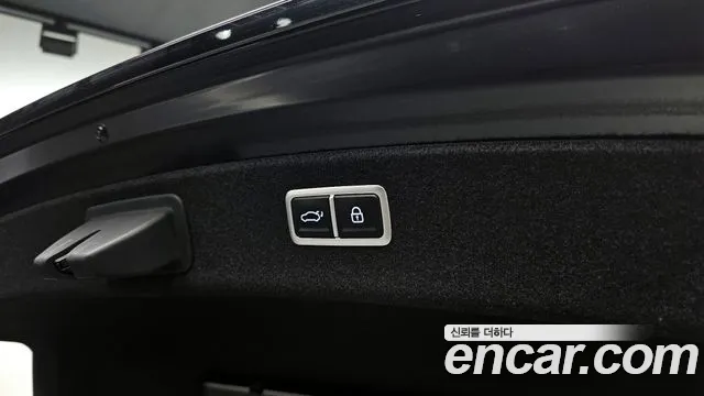 Genesis G80 Бензин 2.5 турбо AWD — Фото автомобиля 20