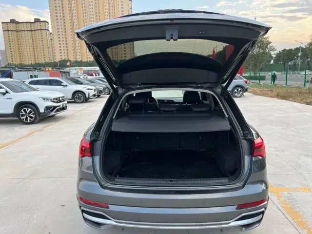 Audi Q3 — Фото автомобиля 15