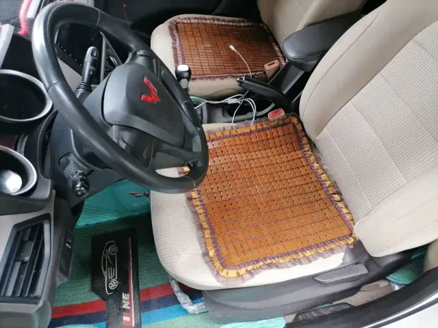 Wuling Hongguang — Фото автомобиля 7