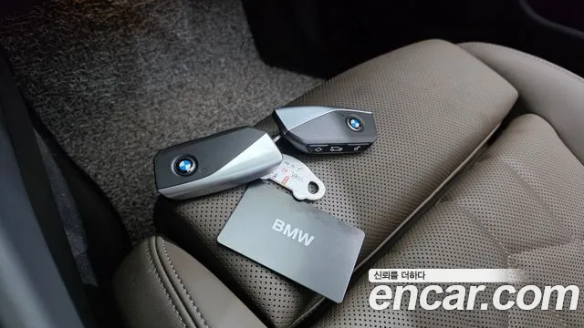 BMW 5-Series — Фото автомобиля 16