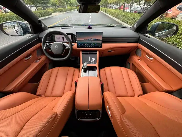 Aito M7 — Фото автомобиля 11