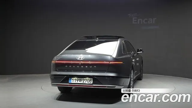 Hyundai Grandeur GN7 — Фото автомобиля 4