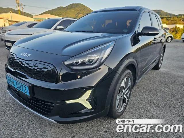 Фотография автомобиля — Kia Niro