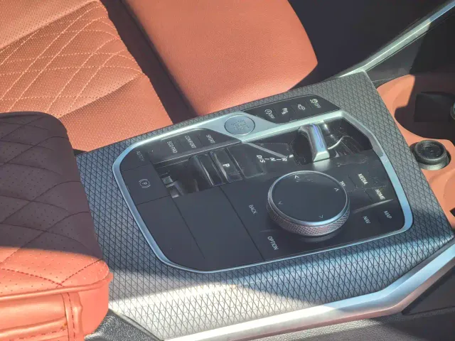 BMW 3 Series — Фото автомобиля 8