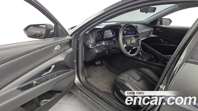 Hyundai AVANTE Новый Avante (CN7) — Фото автомобиля 11