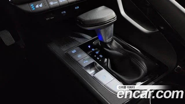 Hyundai AVANTE Avante (CN7) — Фото автомобиля 9