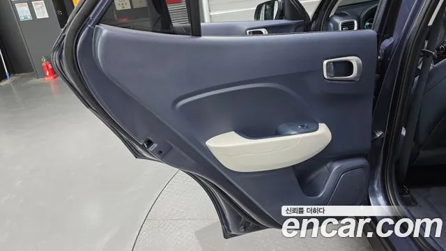 Hyundai Venue — Фото автомобиля 14