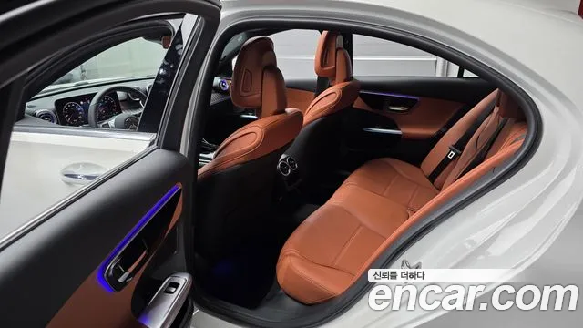 Mercedes-Benz C-Class W206 — Фото автомобиля 24