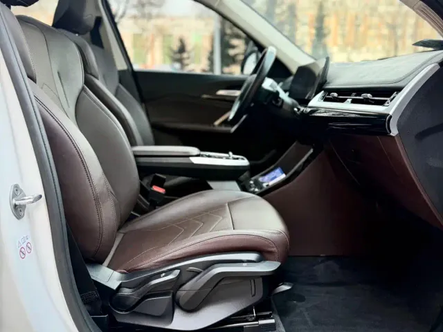 BMW X1 — Фото автомобиля 13