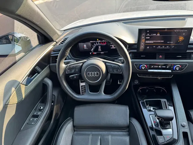 Audi A4L — Фото автомобиля 15