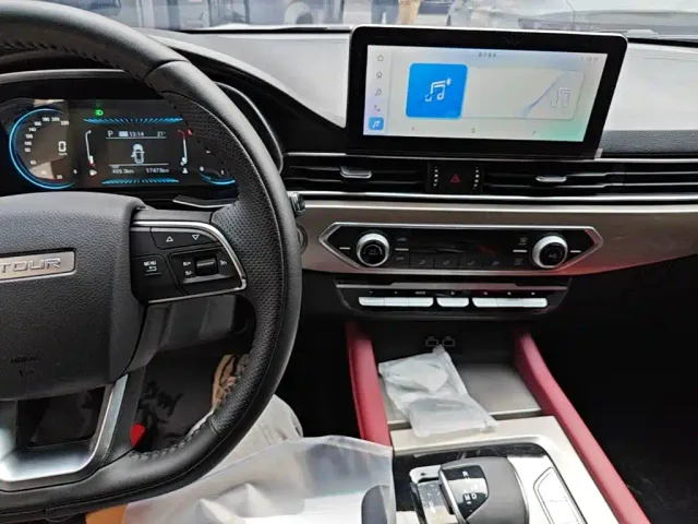 Jetour X70 — Фото автомобиля 12