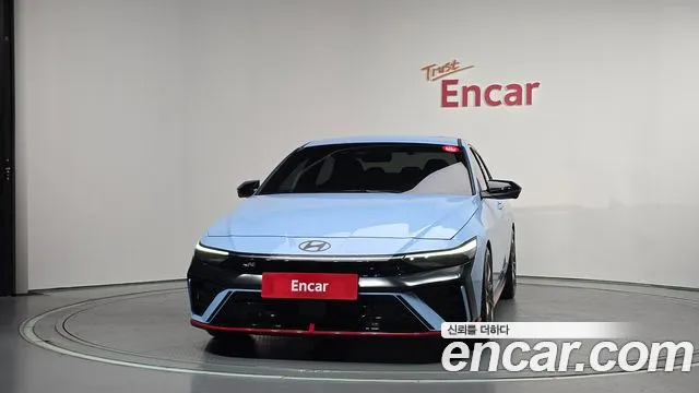 Hyundai AVANTE — Фото автомобиля 3