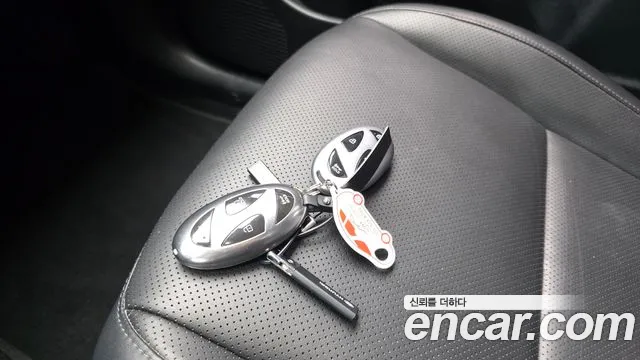 Hyundai Kona — Фото автомобиля 26