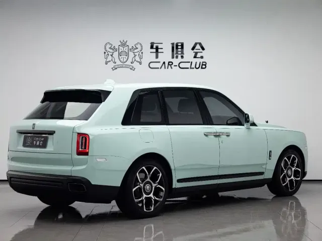 Rolls-Royce Cullinan — Фото автомобиля 6