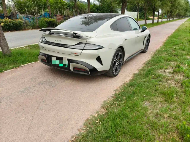 Xiaomi SU7 — Фото автомобиля 10