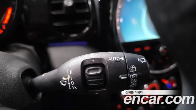 MINI Cooper — Фото автомобиля 25