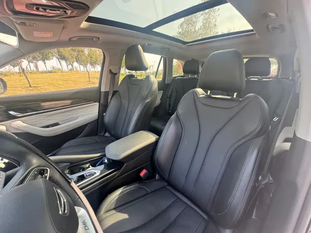 Geely Xingyue L — Фото автомобиля 9