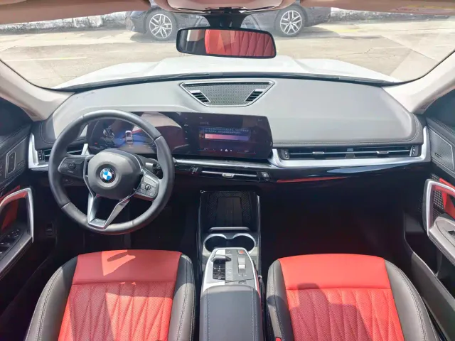 BMW X1 — Фото автомобиля 9