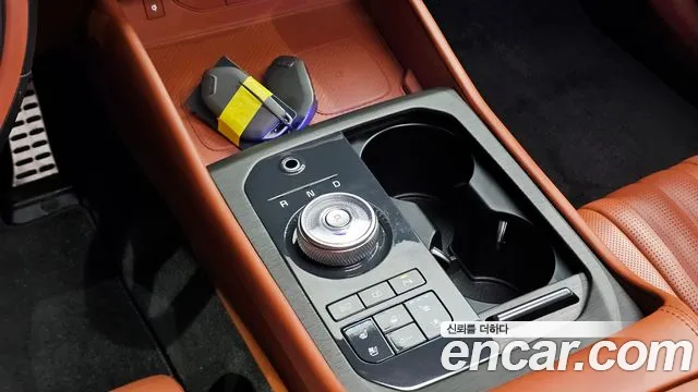 Kia K8 (New) Hybrid — Фото автомобиля 9