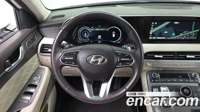 Hyundai Palisade Palisade Дизель 2.2 2WD — Фото автомобиля 14