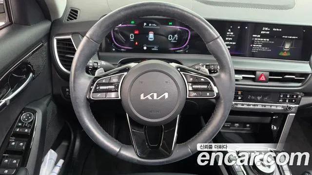 Kia Seltos New — Фото автомобиля 14