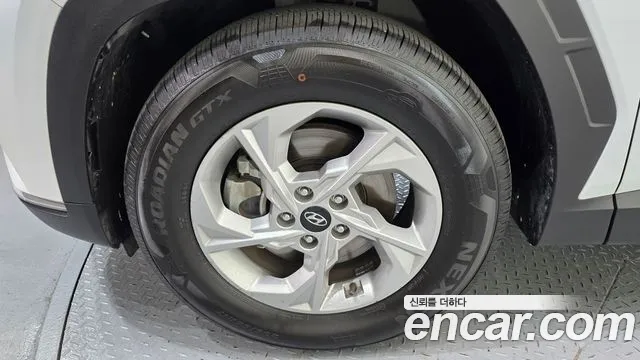 Hyundai Tucson Tucson (NX4) Бензин 1.6 турбо 2WD — Фото автомобиля 5
