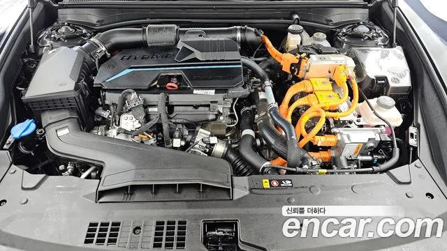 Hyundai Grandeur GN7 — Фото автомобиля 9