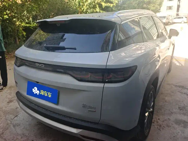 BYD Song Ultra — Фото автомобиля 3