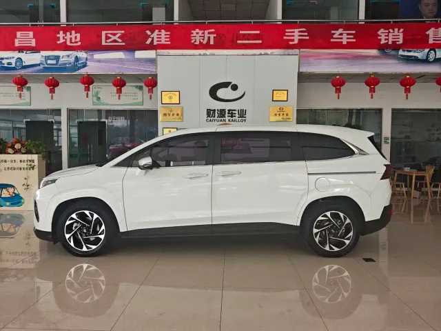 Hyundai Custo — Фото автомобиля 3