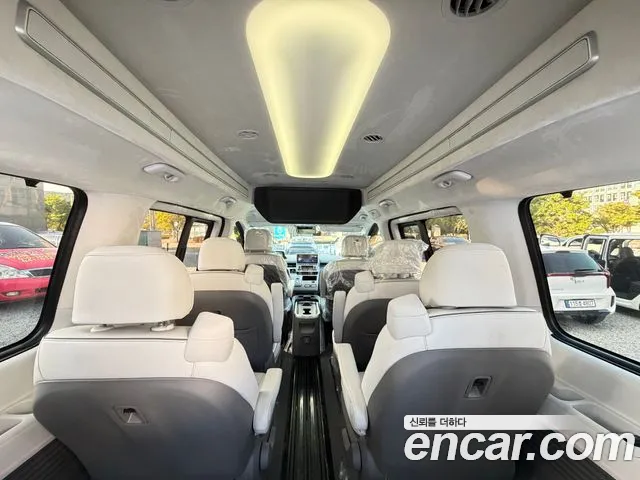 Hyundai Staria — Фото автомобиля 16