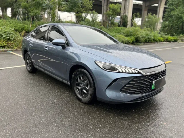 BYD Qin PLUS — Фото автомобиля 3
