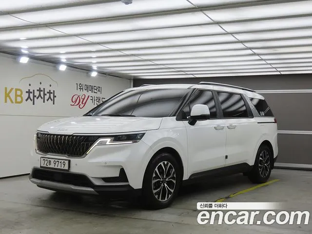 Фотография автомобиля — Kia Carnival 4th Gen