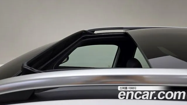 Mercedes-Benz EQB — Фото автомобиля 12