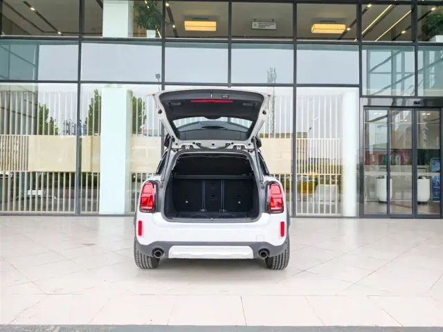 MINI Countryman — Фото автомобиля 4