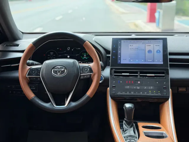 Toyota Avalon — Фото автомобиля 18
