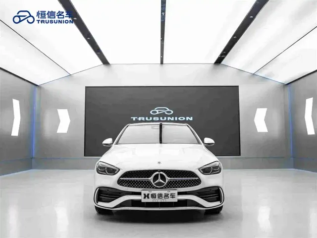 Mercedes-Benz C-Class — Фото автомобиля 2
