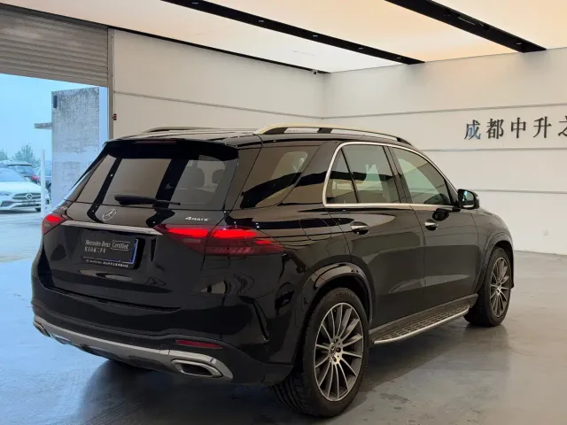 Mercedes-Benz GLE-Class — Фото автомобиля 4