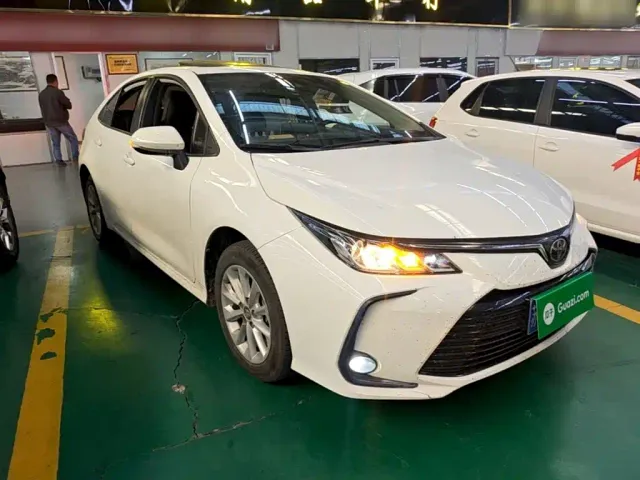 Toyota Corolla — Фото автомобиля 3