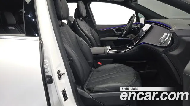 Mercedes-Benz EQS — Фото автомобиля 11