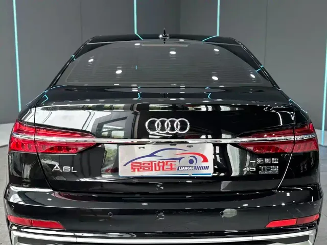 Audi A6L — Фото автомобиля 7