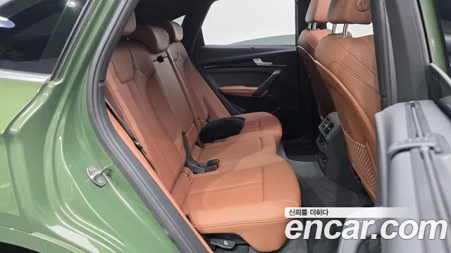 Audi Q5 45 TFSI quattro Sportback Premium — Фото автомобиля 12