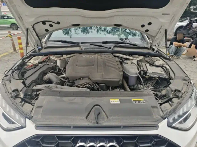 Audi A4L — Фото автомобиля 10