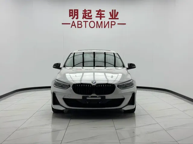 BMW 1 Series — Фото автомобиля 2