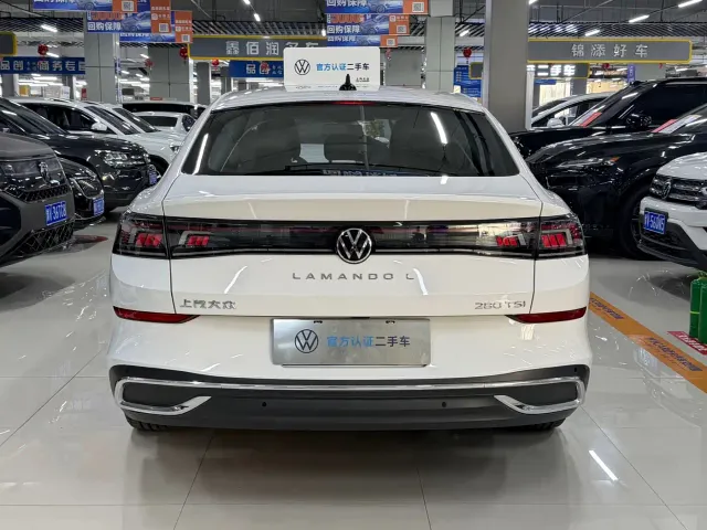 Volkswagen Lamando — Фото автомобиля 4