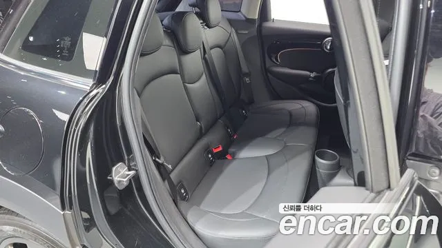 MINI Cooper — Фото автомобиля 18