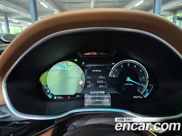 Genesis G80 Бензин 2.5 турбо 2WD — Фото автомобиля 15